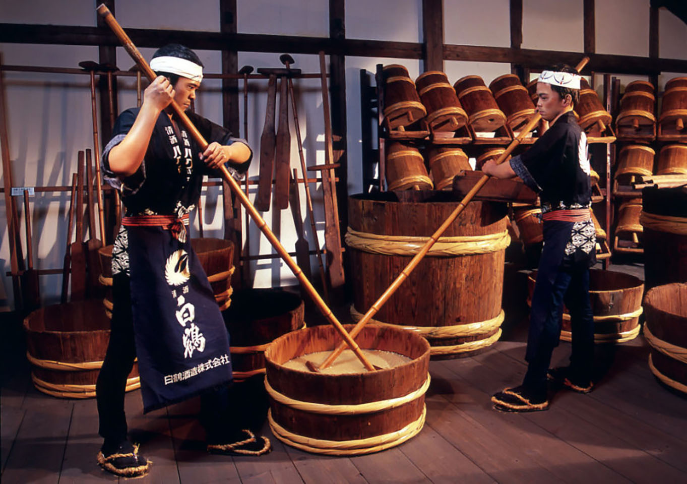 Nghề nấu rượu Sake được đề xuất vào danh sách Di sản Văn hóa Phi vật thể của UNESCO nau-ruou-sake